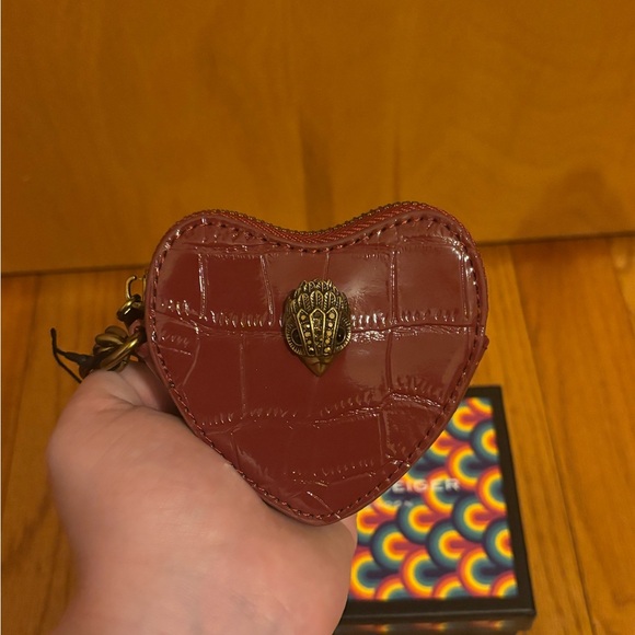 Kurt Geiger Kensington Heart Charm Croc Print Red NWT - Picture 3 of 12